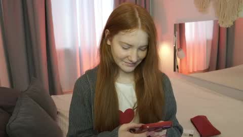 Snapshot of fiamoor chatting on April 28, 10:42 am Fia online show from April 28, 10:42 am