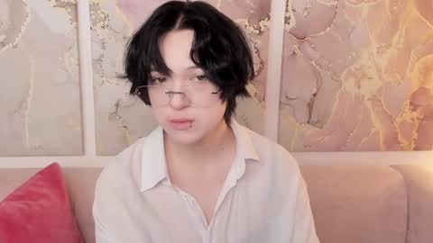 fiamoory online show from January 12, 1:22 am