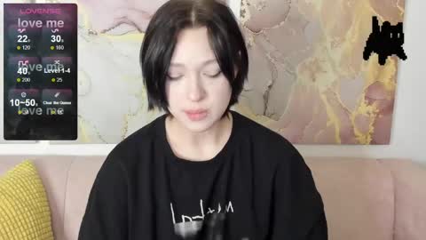 fiamoory online show from March 12, 8:53 am