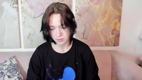 fiamoory online show from May 18, 4:07 am