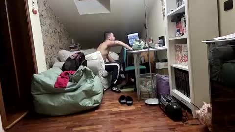 Fid online show from February 8, 6:55 pm