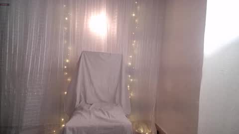 Snapshot of fieryangel_ chatting on October 16, 3:24 pm Bibi online show from October 16, 3:24 pm