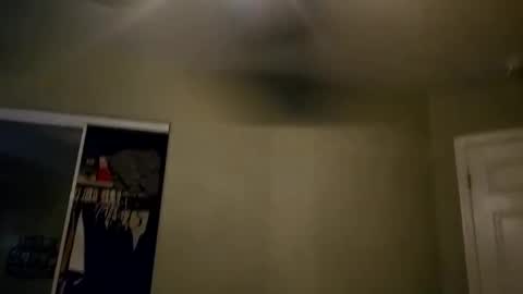 fightusfire32 online show from September 9, 1:21 pm