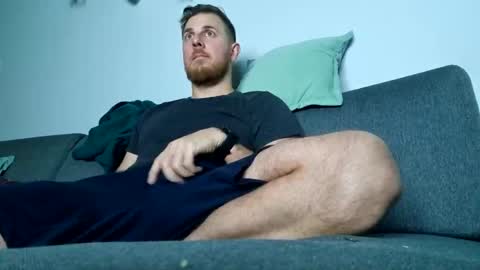 Snapshot of fikol123 chatting on November 13, 7:46 pm fiolkamil online show from November 13, 7:46 pm