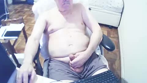 filhober online show from December 30, 2:42 am