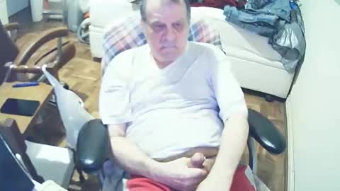 filhober online show from September 9, 11:37 pm