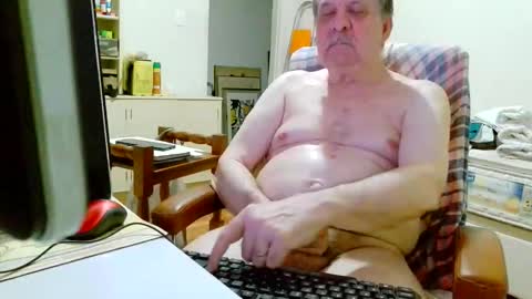 filhober online show from March 8, 2:04 am