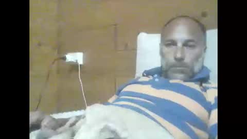 Snapshot of filip1981 chatting on May 3, 9:26 am filippo online show from May 3, 9:26 am