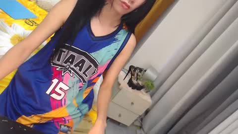 Snapshot of filipina_sweety chatting on March 8, 7:05 am stephanie online show from March 8, 7:05 am