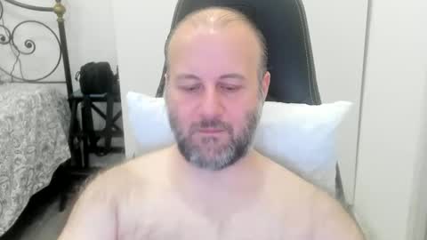 Snapshot of filippo12356 chatting on June 5, 8:31 am filippo12356 online show from June 5, 8:31 am