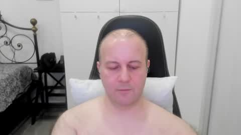 Snapshot of filippo12356 chatting on July 14, 8:08 am filippo12356 online show from July 14, 8:08 am
