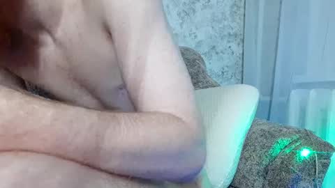 Whitechocolate online show from December 20, 1:43 pm