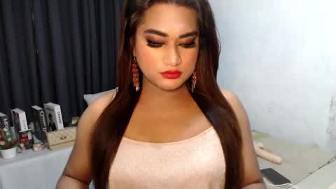 Snapshot of filthybarbie chatting on February 23, 6:33 am B A R B I E online show from February 23, 6:33 am