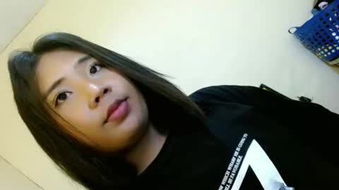 Cassandra Madrigal online show from March 31, 7:20 am