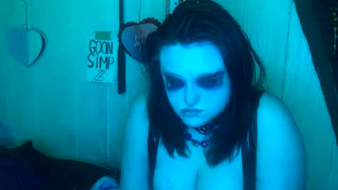 Snapshot of findommefoxi chatting on February 2, 1:08 pm findommefoxi online show from February 2, 1:08 pm