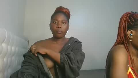 melanie online show from November 3, 1:08 am