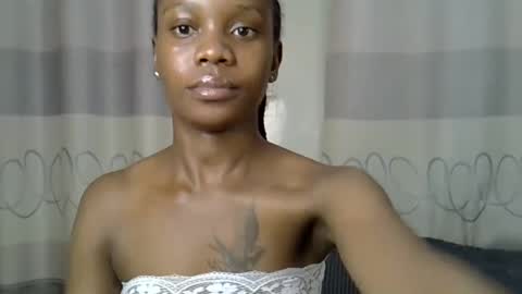 fine_queen12 online show from December 5, 10:23 am