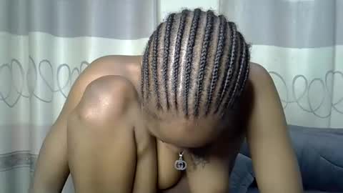 fine_queen12 online show from December 31, 9:21 am