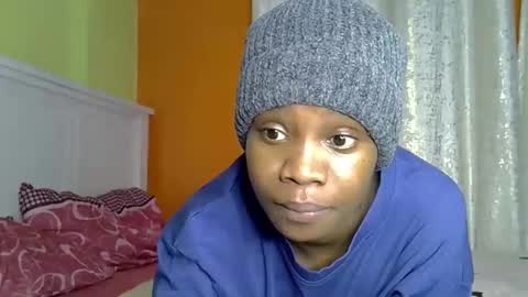 fine_queen12 online show from April 1, 6:03 am