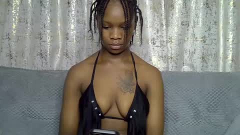 fine_queen12 online show from July 1, 3:52 am