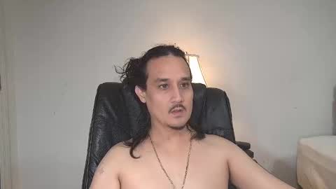 Snapshot of fineazzjohn chatting on February 24, 7:33 am fineazzjohn online show from February 24, 7:33 am