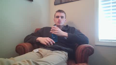 Snapshot of finnabun33 chatting on February 22, 7:01 pm Jake I am Bicurious online show from February 22, 7:01 pm