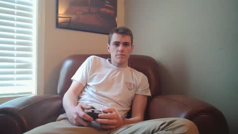 Snapshot of finnabun33 chatting on March 26, 8:47 pm Jake I am Bicurious online show from March 26, 8:47 pm