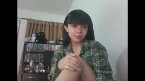 finnky1 online show from May 6, 11:43 pm