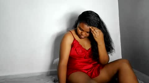 fiona_00 online show from June 10, 6:07 pm