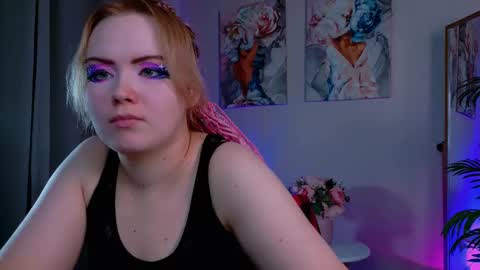 Snapshot of fionaxrider chatting on March 4, 9:43 pm Fiona online show from March 4, 9:43 pm