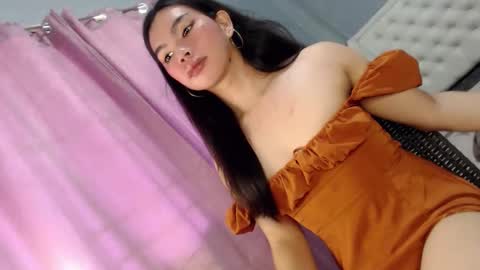 Snapshot of fionie_xxx chatting on February 25, 1:26 am FIONA online show from February 25, 1:26 am