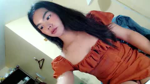 Snapshot of fionie_xxx chatting on March 29, 2:28 pm FIONA online show from March 29, 2:28 pm