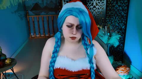 fiora online show from December 30, 11:26 am