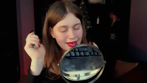 fiora online show from February 26, 3:33 pm