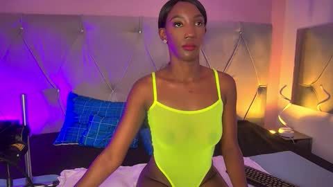 Fiorela Lenin  online show from October 17, 4:09 pm