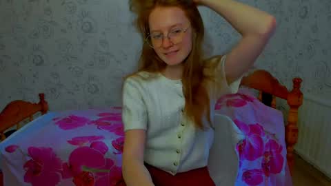 Snapshot of fire_luna chatting on April 29, 11:47 am fire_luna online show from April 29, 11:47 am
