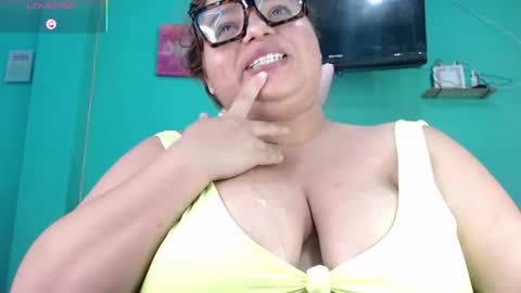 fire_passion__ online show from July 1, 4:03 am