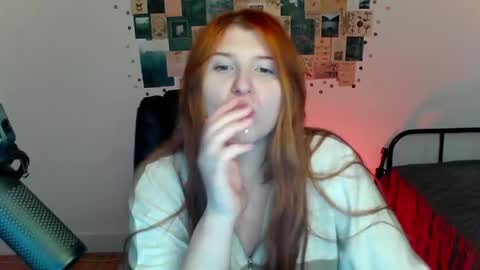 Snapshot of first_instinct chatting on March 30, 3:35 pm first_instinct online show from March 30, 3:35 pm