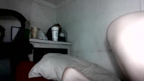 FirstTimeFeak online show from May 12, 10:29 pm