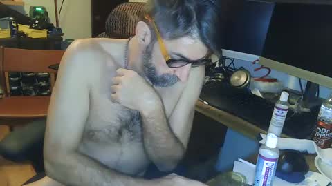 Snapshot of fishermanjack0101 chatting on December 24, 9:17 am fishermanjack0101 online show from December 24, 9:17 am