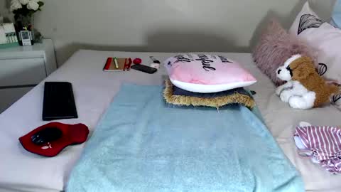 fitblair66_ online show from May 11, 2:45 pm