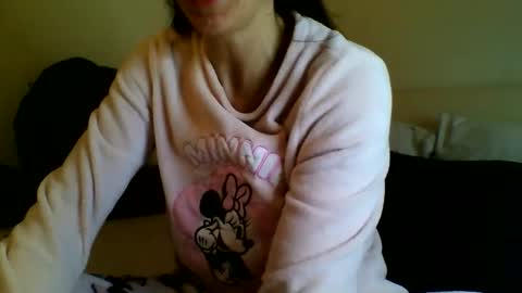 Snapshot of fitbut chatting on November 24, 8:41 pm Fitbut online show from November 24, 8:41 pm