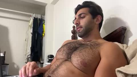 fitcurvyman4fun_69 online show from October 22, 1:06 am