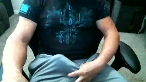 Snapshot of fitguy40 chatting on September 10, 7:14 pm fitguy40 online show from September 10, 7:14 pm