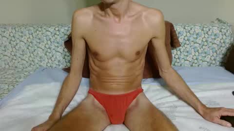 Snapshot of fithotguy90 chatting on October 22, 10:31 pm Luis online show from October 22, 10:31 pm