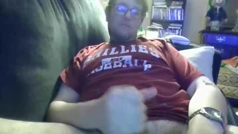 fivefootshots online show from March 28, 6:46 am