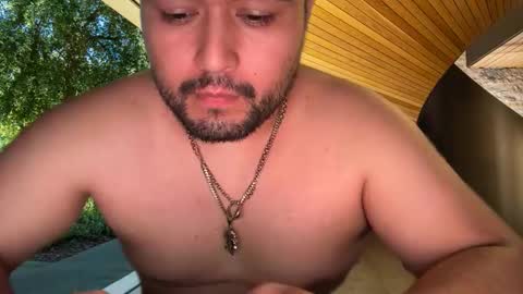 fkm243808 online show from May 1, 11:31 pm