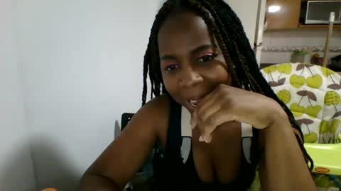 flacahot33 online show from August 1, 8:52 pm