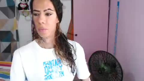Snapshot of flacats23cm chatting on July 17, 6:35 pm flats23cm online show from July 17, 6:35 pm