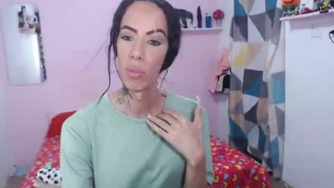 Snapshot of flacats23cm chatting on July 20, 7:05 pm flats23cm online show from July 20, 7:05 pm